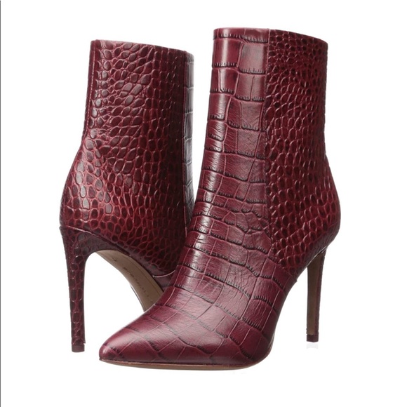 bcbgmaxazria ankle boots